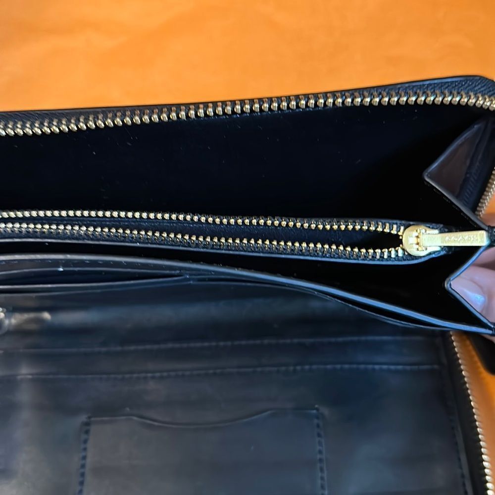 Coach Embossed French Style Long Wallet - Picture 8 of 9